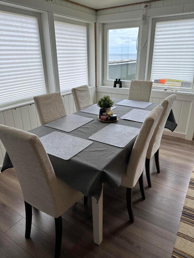 Barents Sea Window Apartment Ytre Kiberg Bagian luar foto