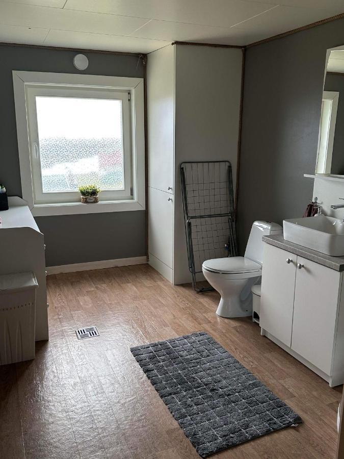 Barents Sea Window Apartment Ytre Kiberg Bagian luar foto