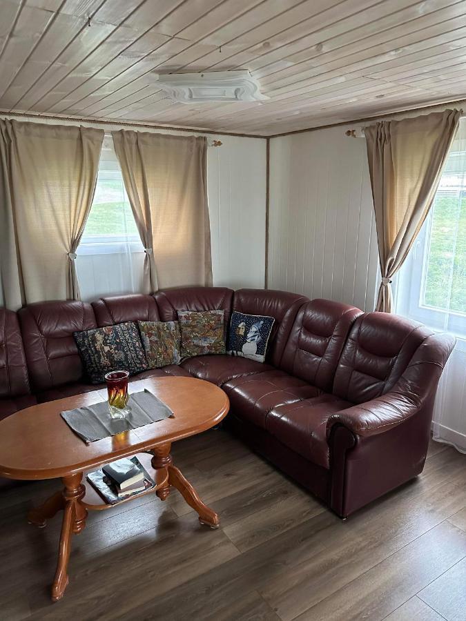 Barents Sea Window Apartment Ytre Kiberg Bagian luar foto