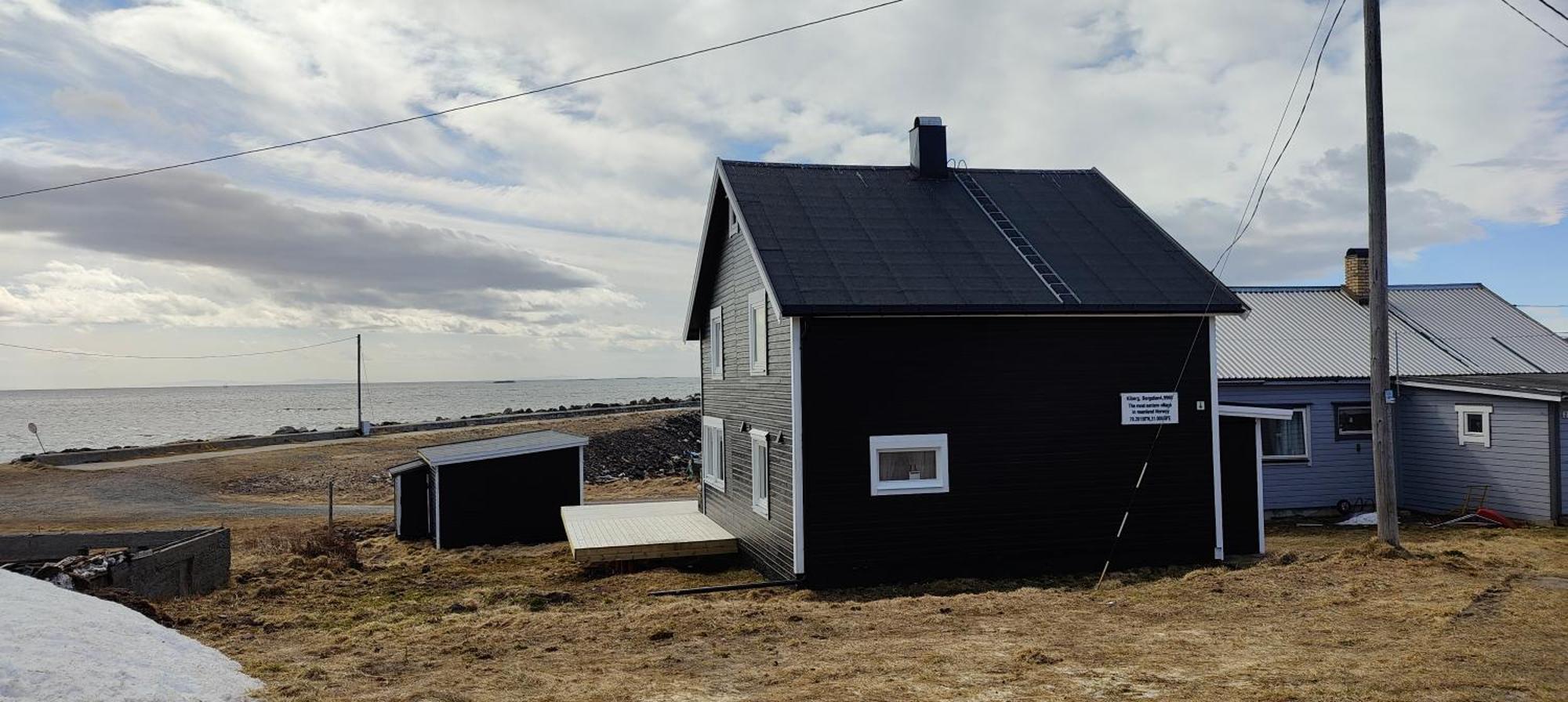 Barents Sea Window Apartment Ytre Kiberg Bagian luar foto